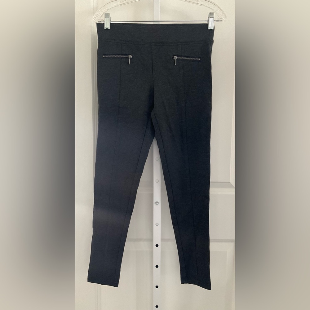 Matty M Ponte Pant Leggings Heather Charcoal.
Size Small.